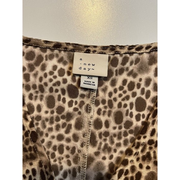 A NEW DAY WOMENS DRESS SZ XS LEOPARD ANIMAL PRINT BROWN SHORT SLEEVE Ruffle HEM - Picture 4 of 6